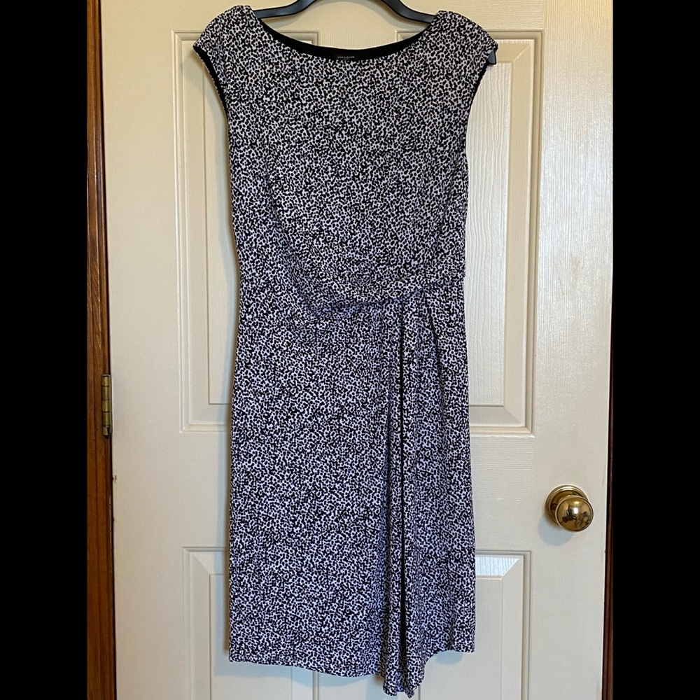 Ann Taylor black & white dress